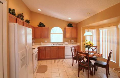 Emma Castle - private fenced home 3 miles to Disney - Foto 12