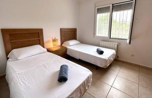 Casa Maria Granadella, three bedroom villa with private pool - Foto 32