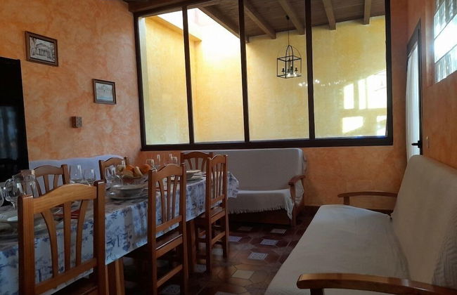 El Horno de Leopoldo - Photo 32