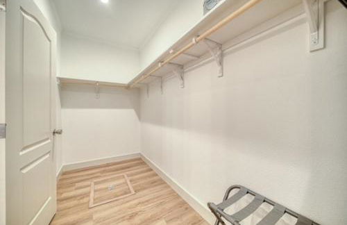 3 King Beds Spacious 4 BR 3 BATH AC Near Jackson - Foto 26