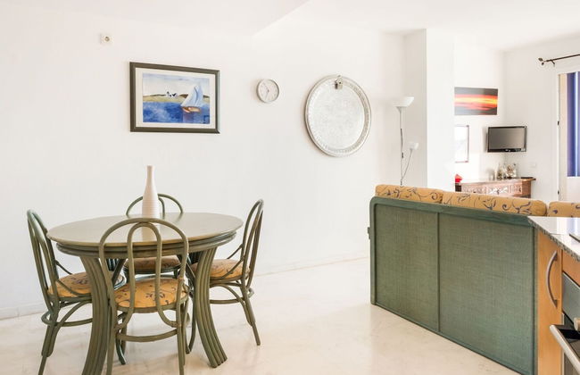 Pretty Holiday Home in Sant Josep de Sa Talaia near Sea - Foto 23