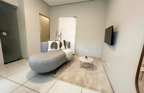 Casa 01 - Casa com 2 quartos, próximo a rodoviária e aeroporto - Photo 2