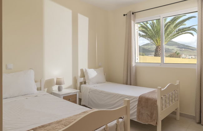 Family Vacation on Golden Island, La Maison Dorée - Foto 5