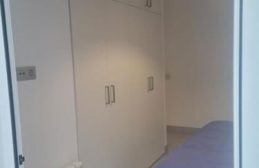 250m Chamartin, 250m plaza castilla, 3 stops Bernabeu - Photo 6