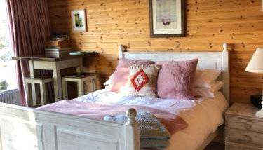 Self Contained Garden Studio with stunning views - Foto 2