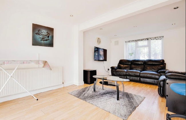 3-bed Apt-15 Mins to Heathrow-pet-friendly-parking - Foto 1