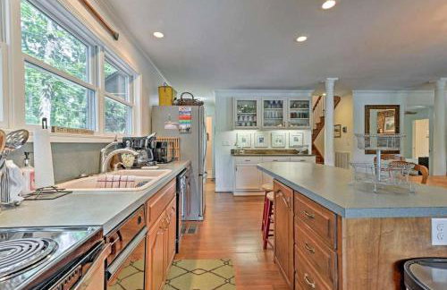 Delightful Waterfront Cabin Rental Overlooking Lake Martin, Elmore County, Alabama - Foto 11