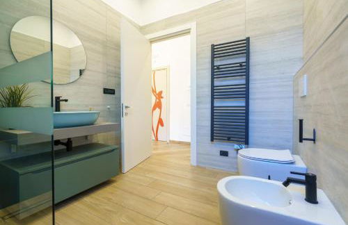 Lucy's Flowers - Photo 52