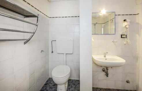 Awesome Home In Palaia - Foto 17