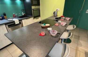 2 bedrooms, air conditioning, garage, metro - Foto 7