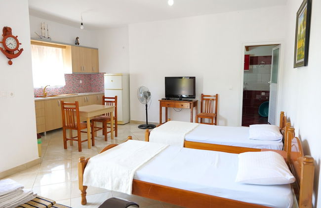 Pellumb Apartments - Photo 7