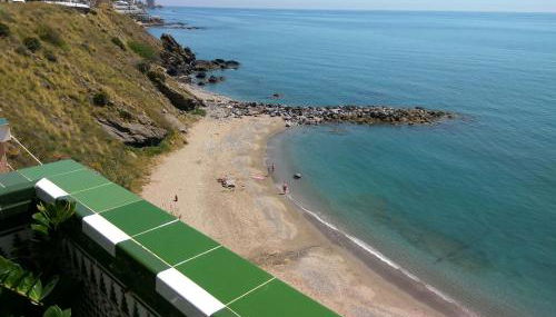 Apartamento en Playa Semi-Privada - Foto 2