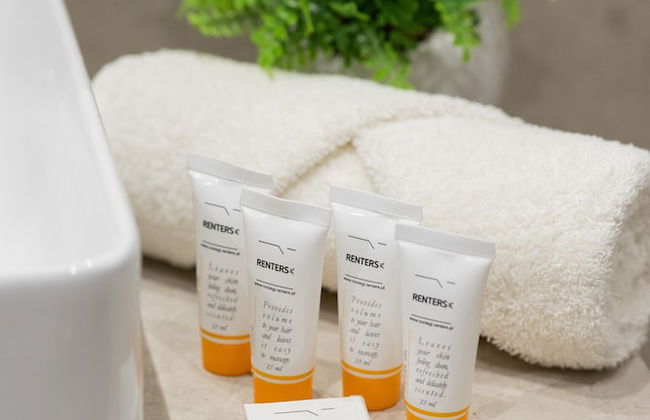 Gym & Sauna in Mokotów by Renters - Photo 16