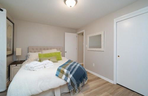 Spring Getaway Holiday Retreat Prime Location - Photo 9