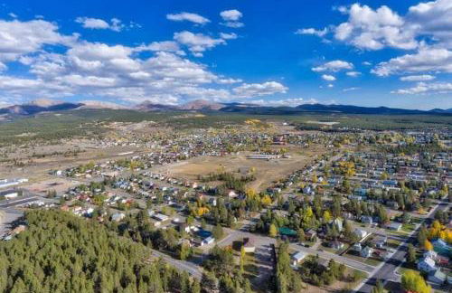 New Listing - Doc's Place - Beautiful Hot Tub Views - Foto 15