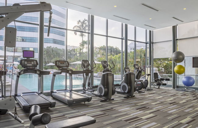 Fraser Suites Singapore - Photo 40