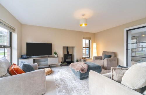 Modern Entire Home steps from the Train Station - Foto 10