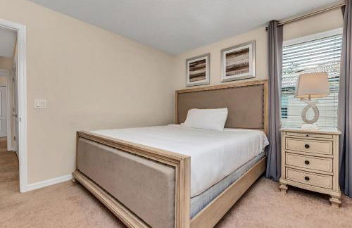 Villa W/ Pool, Movie Theater & Game Roomsleeps 20 - Photo 78