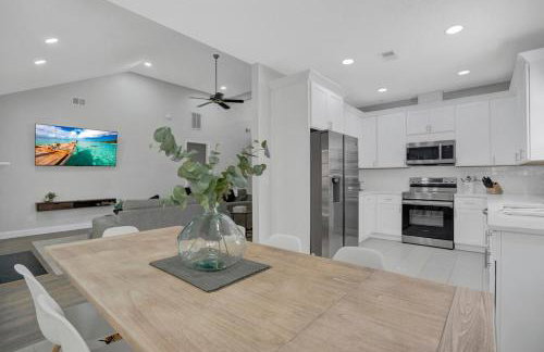 Modern and Updated 3br Home in Quiet Neighborhood - Foto 14