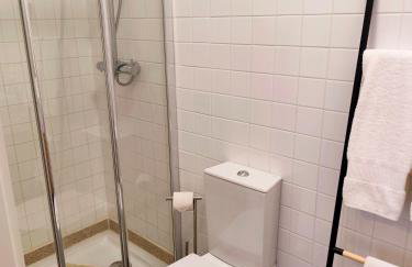 Mezzanine with courtyard in Porto n 29 - Foto 11