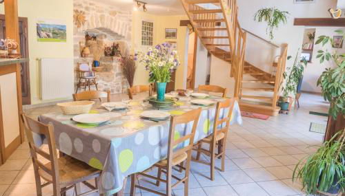 Gîte Gîtes de France 3 épis 6/7 pers aux Salelles - Foto 2