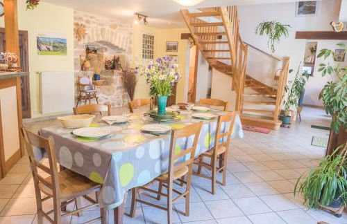 Gîte Gîtes de France 3 épis 6/7 pers aux Salelles - Foto 2