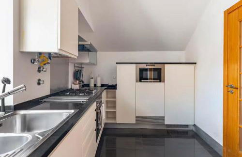 Tower of Belém Premium Apartments A, B & C - Photo 16