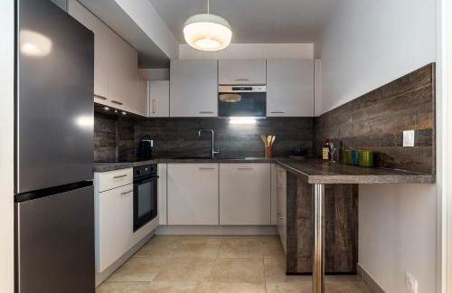 Vue Panoramique - Between Paris & Disneyland - Gare à 10min - Parking Souterrain Privé - - Foto 5