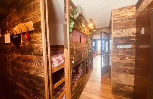 vue splendide montagnes centre village pieds des pistes et remontées Mécaniques - Foto 23