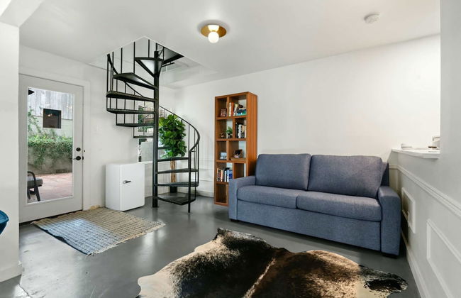 4 Bedroom Near Soco With a Private Pool & Sauna - Photo 18