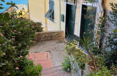 Sea View Suite - Sleeps 3 - Free Parking - Foto 13