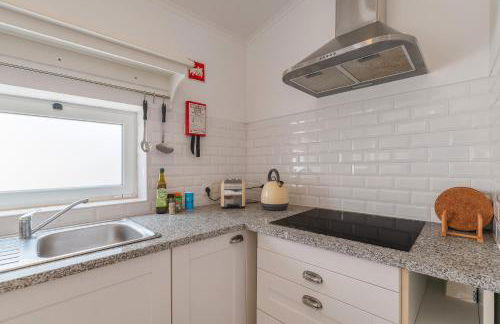 Between Mountain And Sea - Foto 7