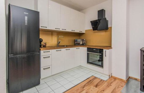 Gorgeous Home In Popovici With Wifi - Photo 22