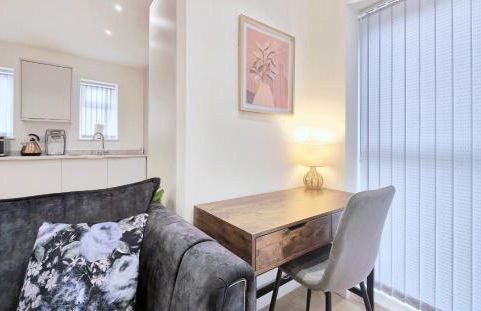 Shaw Heath Cottage - Charming Holiday Home In the Heart of Stockport - Free Parking - Foto 6