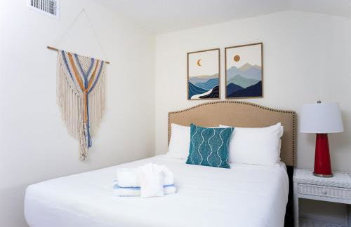 4BR Home for Groups Heated Pool Option - Foto 14