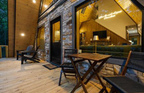 15 min to Town, Creekside, Sauna, Hot Tub, Fire Pit - Foto 9