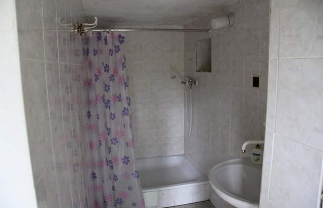 Peaceful Holiday Home in Holin With Garden - Photo 8