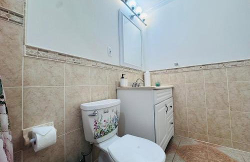 Entire Family-friendly 4 BR Cozy Unit , Metro walk - Foto 27