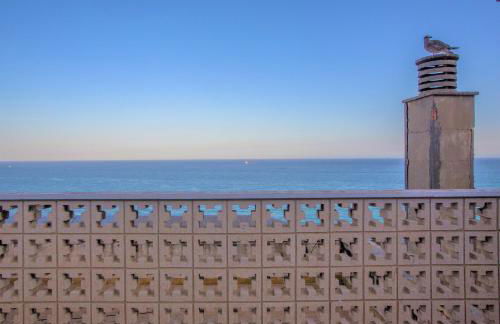 UNIQUE APT. W/POOL- ACROSS THE BEACH-WIFI-A/C - Photo 37