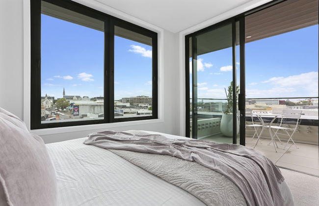 Enfield Sky- Brand New Penthouse - Foto 3