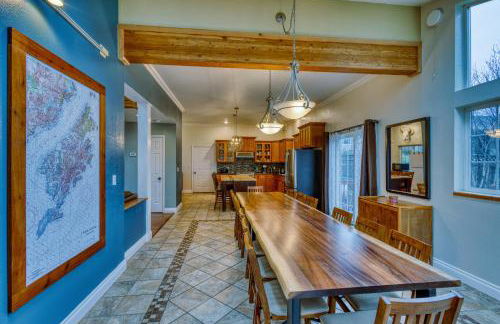 Lodge Style Living Spacious 5BR Reunion Getaway - Foto 13