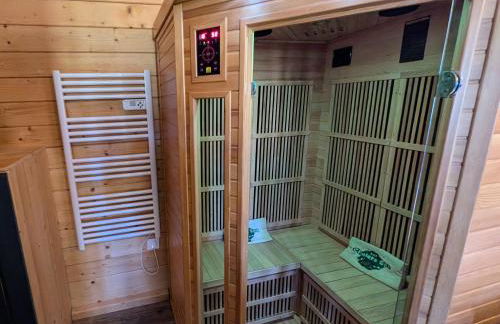 Chalet Jonquille avec Spa dans les Vosges du Sud - FR-1-583-500 - Foto 9