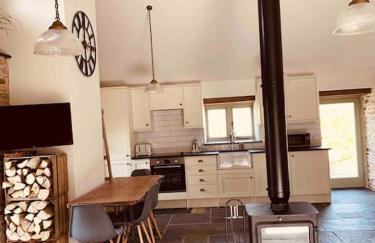 Detached Barn in Tamar Valley, EV charging included - Foto 5