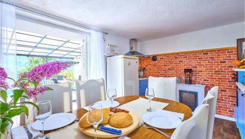 Gorgeous Home In Zagreb With Wifi - Foto 5