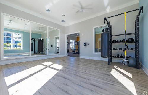 Landing Stylish 1BD Pool Clubhouse - Photo 47