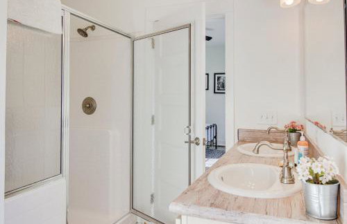 Family Holiday Retreat! Mtn-View Blue Ridge Home - Foto 18