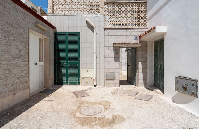 The Sea Outside Apartment 02 by Wonderful Italy - Foto 21