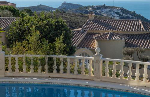 Casa Inca, Villa with heatable pool and top view atop Moraira El Portet - Foto 11