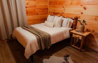 Sleeps 16 Luxury Cabin with Game Room & Hot Tub - Foto 30