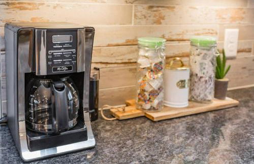 2 5 miles to DWNTN 3 King Beds - Garage Parking - Foto 21